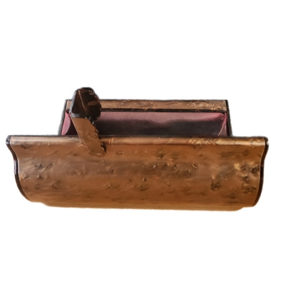 RARE VINTAGE ORIGINAL WILARDY BROWNISH PEARLIZED TORTOISE SHELL LUCITE CLUTCH - Picture 5 of 7
